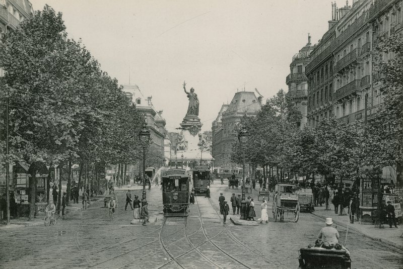 Rue du Temple and Place de la Republique، Temple Street and the Republic of (photoengraving) بواسطة مصور فرنسي