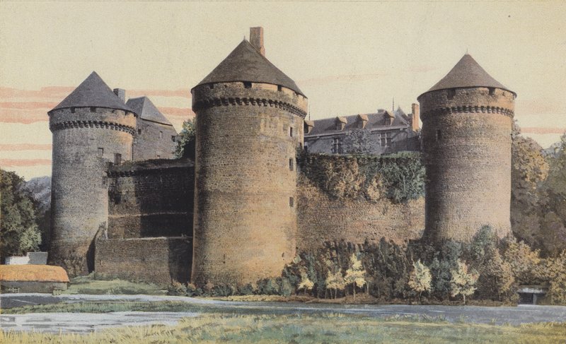 Lassay، Chateau، Cote de la riviere بواسطة مصور فرنسي