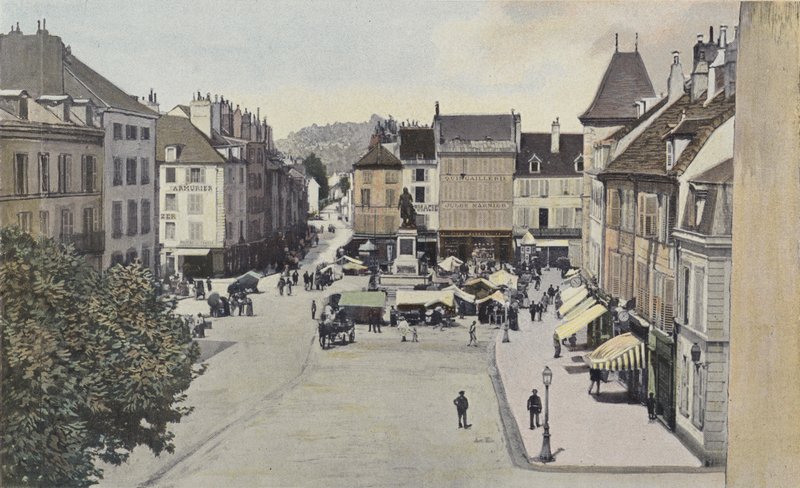 Lons-le-Saulnier، Place de la Liberte بواسطة مصور فرنسي