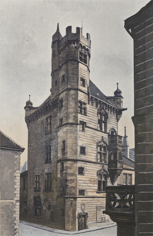 Luxeuil ، Old Town Hall أو Maison Carree بواسطة مصور فرنسي