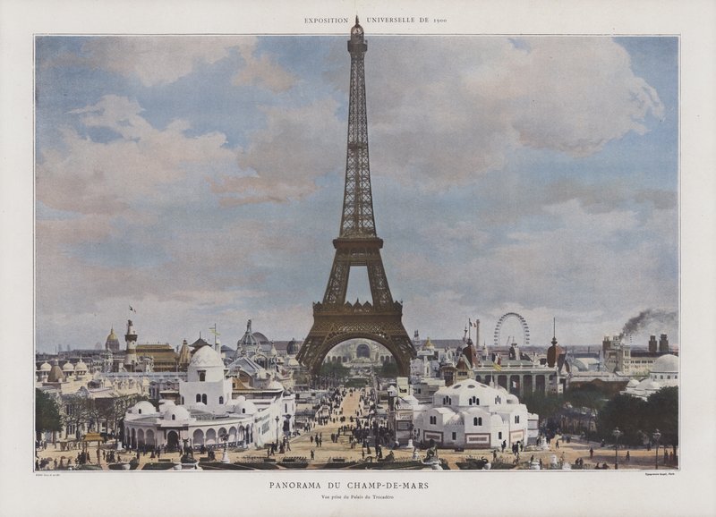 بانوراما Champ de Mars خلال معرض يونيفرسيل 1900 ، باريس (صورة ملونة) بواسطة مصور فرنسي