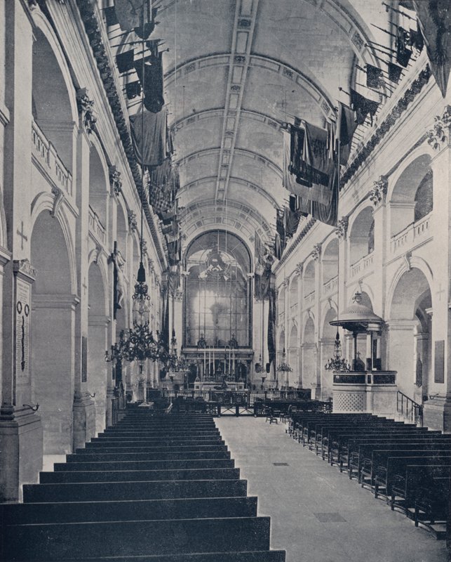 باريس: قاعة سمعية لكنيسة Invalides (b / w photo) بواسطة مصور فرنسي