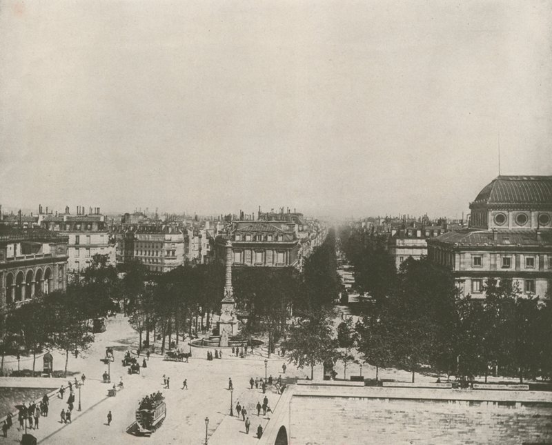 باريس: The Place du Chatelet (b / w photo) بواسطة مصور فرنسي