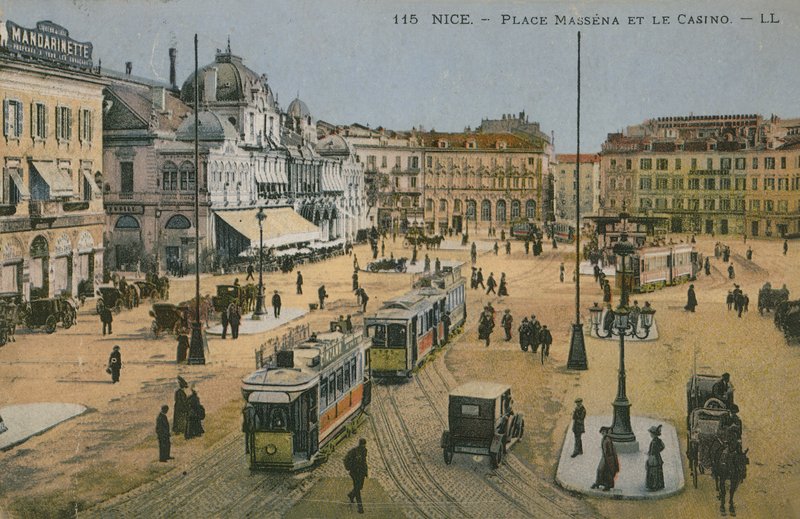 مكان ماسينا وكازينو نيس. أُرسلت البطاقة البريدية عام 1913. بواسطة مصور فرنسي