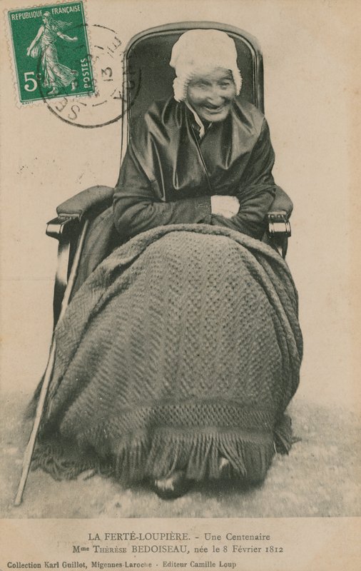 بطاقة بريدية لمئوي ، مدام تيريز بدوازيو ، La Ferte-Loupiere ، 1913 بواسطة مصور فرنسي