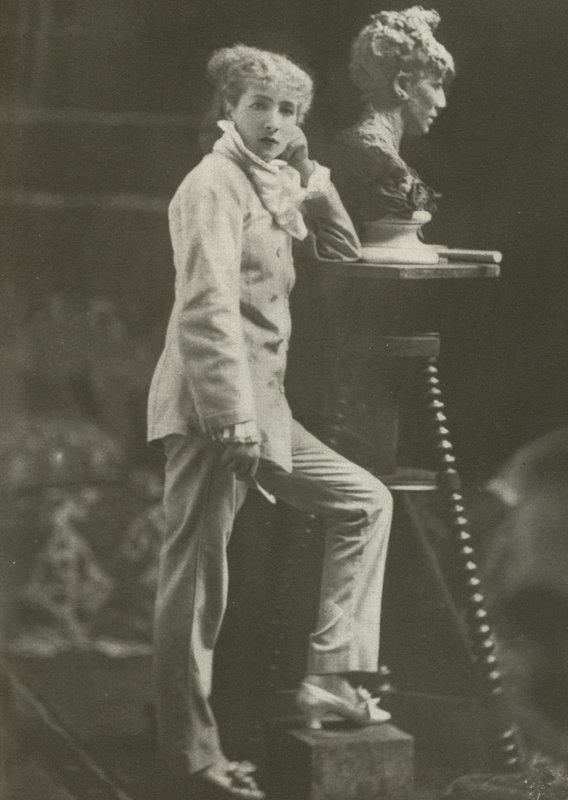 سارة برنهاردت ، في عام 1869 (صورة بالأبيض والأسود) بواسطة مصور فرنسي
