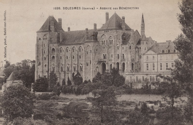 Solesmes ، Sarte ، Abbaye Des Benedictins بواسطة مصور فرنسي