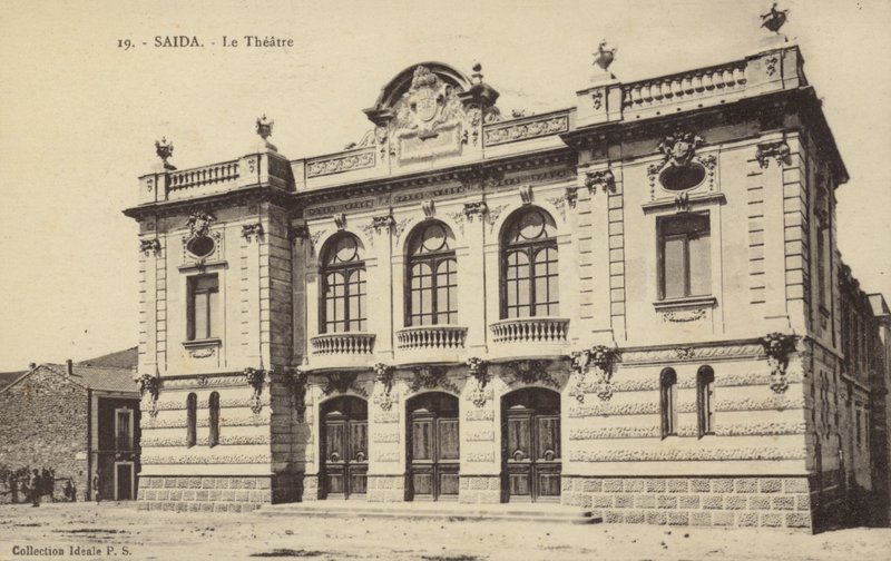 Theatre, Saida, Algeria  بواسطة مصور فرنسي