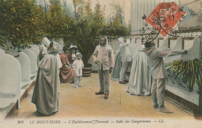 الينابيع الحرارية ، لو مونت دور ، فرنسا. أُرسلت البطاقة البريدية عام 1913. بواسطة مصور فرنسي