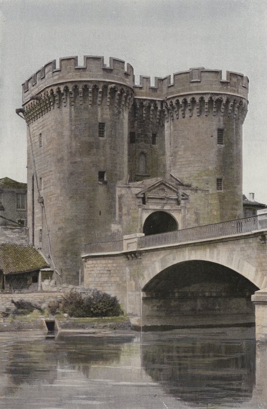 فردان ، Porte Chaussee (جانب النهر) بواسطة مصور فرنسي