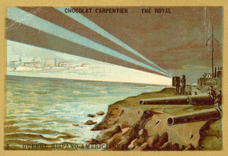 Searchlights from a shore battery illuminating a fleet of warships, Spanish-American War بواسطة المدرسة الفرنسية