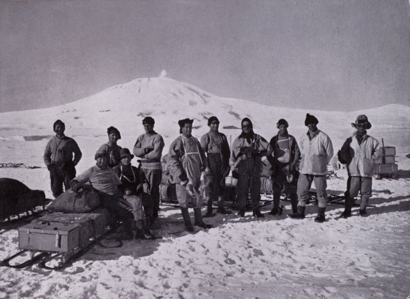 الحزب الجنوبي (b / w photo) بواسطة هربرت بونتينج