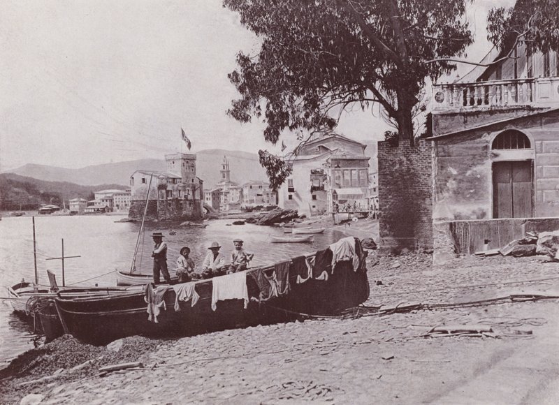 إيطاليا: Rapallo ، الميناء (صورة b / w) بواسطة مصور إيطالي