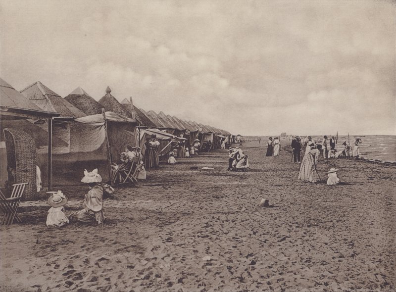 ليدو ، الشاطئ (صورة b / w) بواسطة مصور إيطالي