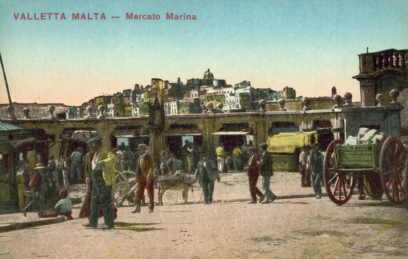 Marina market, Valletta (colour photo) بواسطة مصور إيطالي