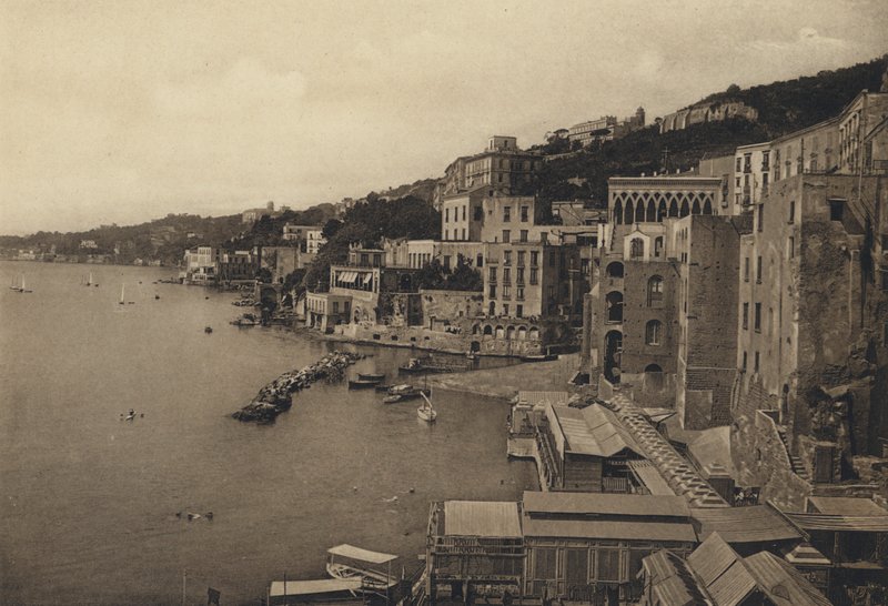 نابولي: Posillipo (b / w photo) بواسطة مصور إيطالي