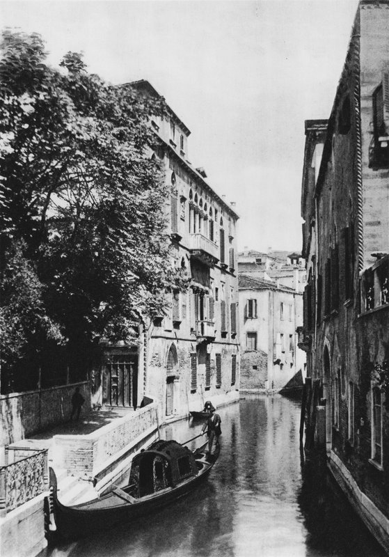 البندقية ، Palazzo Van-Axel (b / w photo) بواسطة مصور إيطالي
