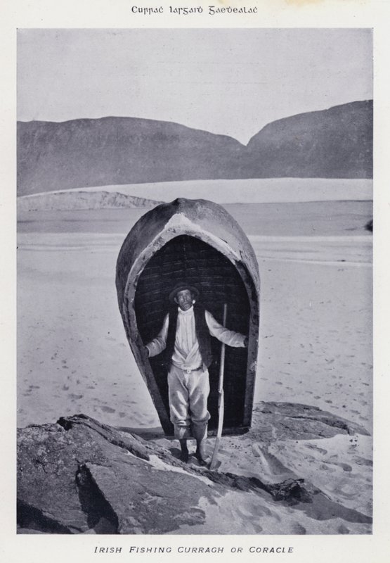 Curragh الصيد الأيرلندي أو Coracle (صورة b / w) بواسطة كارل كارلوفيتش بيراتسكي