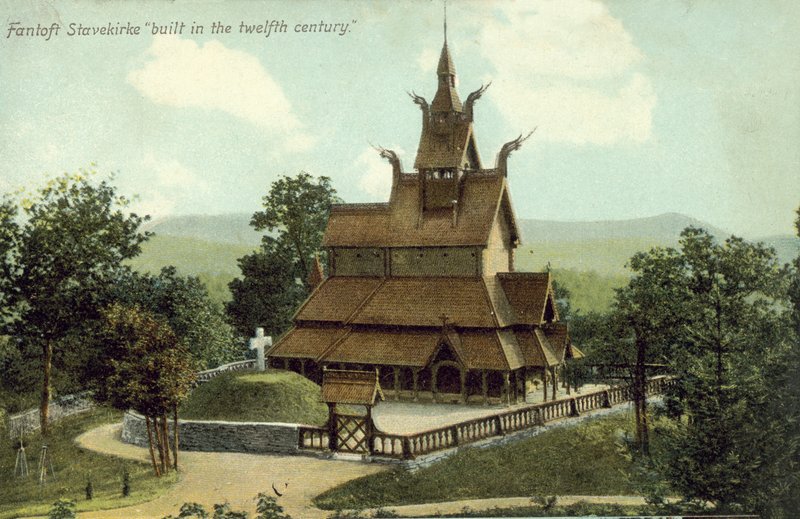 تم بناء Fantoft Stavekirke في القرن الثاني عشر بواسطة مصور نرويجي