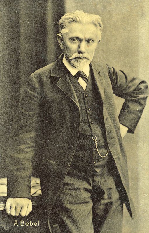 August Bebel, German socialist politician (b/w photo) بواسطة مصور فوتوغرافي ألماني
