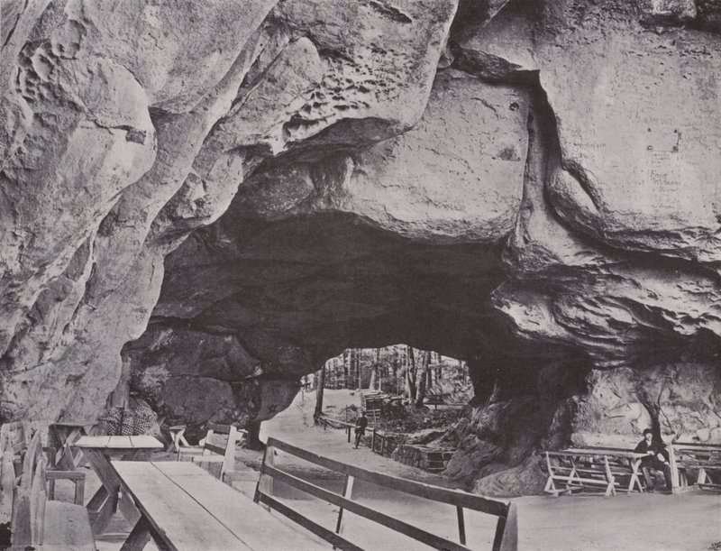 Der Kuhstall (b/w photo) بواسطة مصور فوتوغرافي ألماني