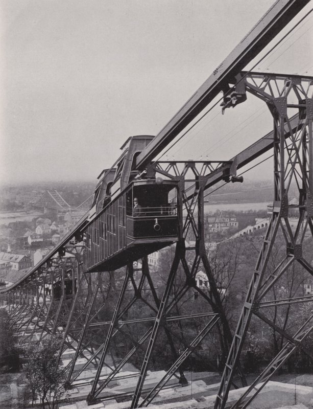Loschwitz ، Schwebebahn (b / w photo) بواسطة مصور فوتوغرافي ألماني