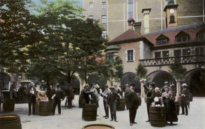 ميونيخ / ميونيخ: Konigl Hofbrauhaus ، Hof (صورة) بواسطة مصور فوتوغرافي ألماني