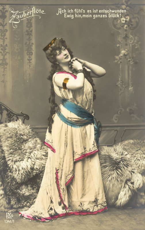 بامينا ، Die Zauberflote (صورة ملونة) بواسطة مصور فوتوغرافي ألماني