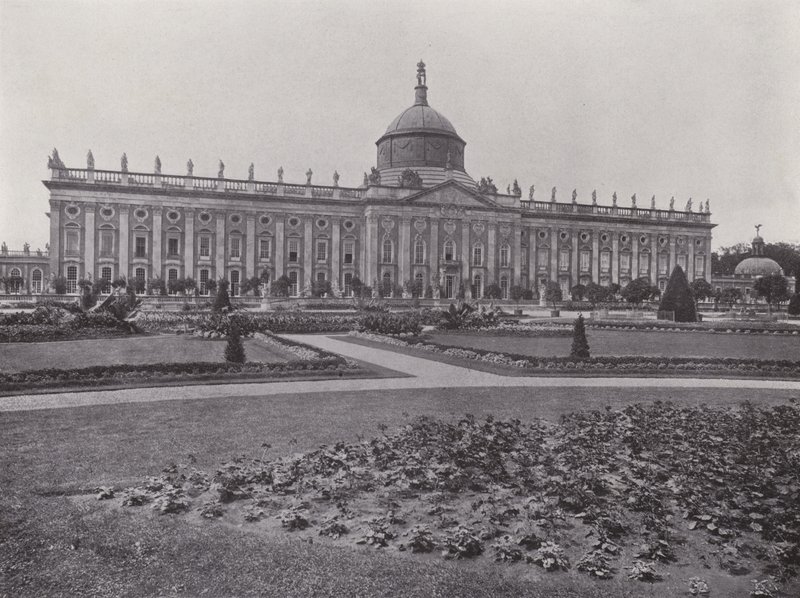 Potsdam, Neues Palais (b/w photo) بواسطة مصور فوتوغرافي ألماني