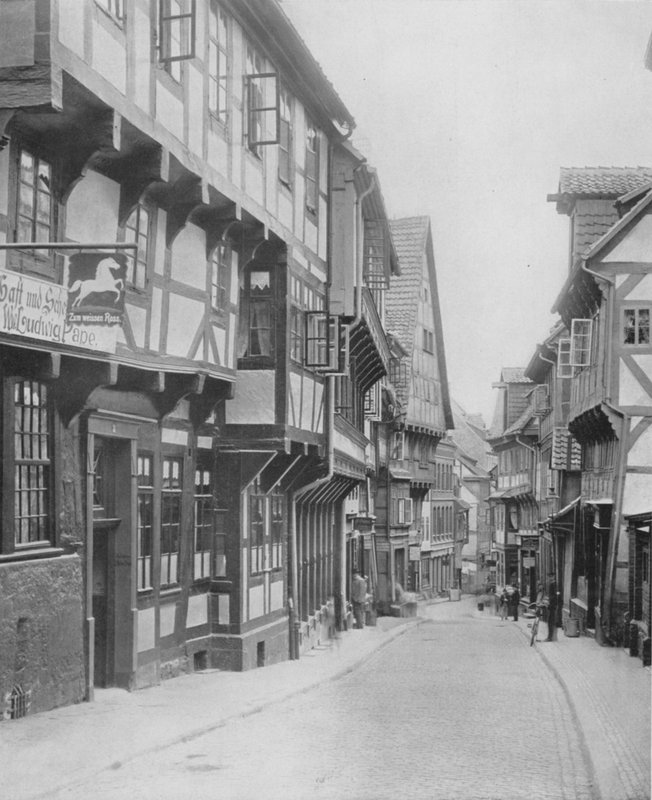 Schuhstrasse (b/w photo) بواسطة مصور فوتوغرافي ألماني