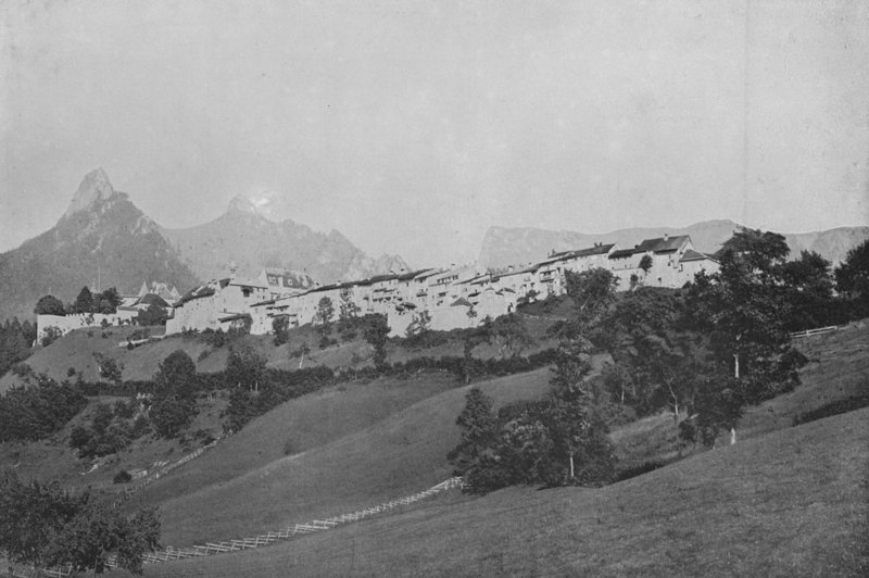 Gruyere (صورة b / w) بواسطة المصور السويسري