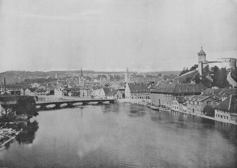 Schaffhouse et le Rhin (b/w photo) بواسطة المصور السويسري